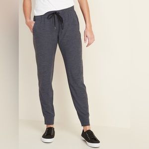 Old Navy Breathe On Active jogger pants dark grey